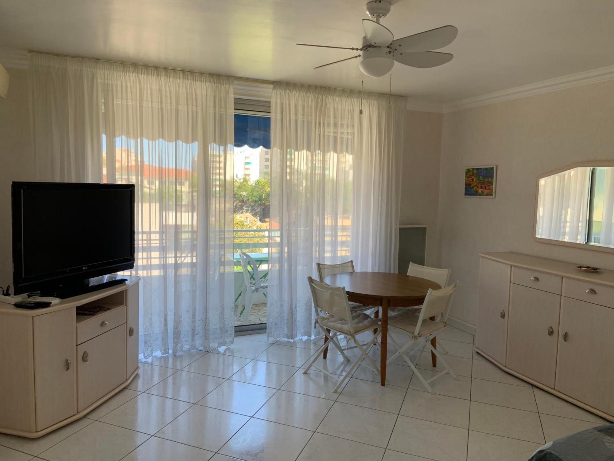 Appartement T2 A Proximite Des Plages